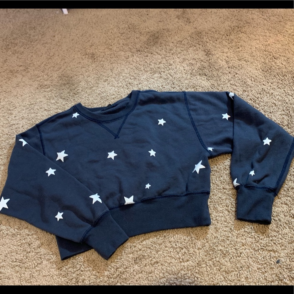 abercrombie and fitch cropped sweatshirt